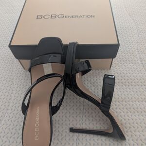 BCBGeneration Black Heels Minimalist Stiletto Design